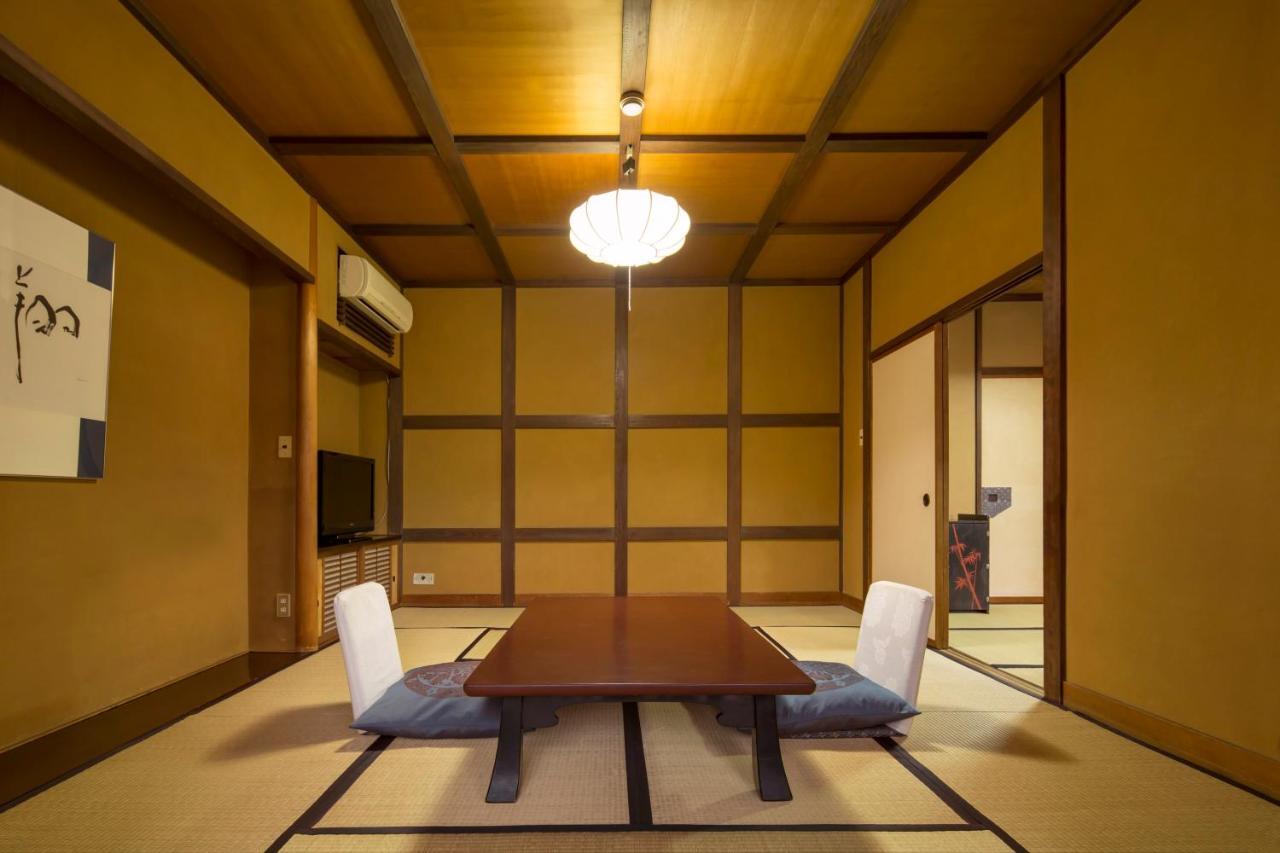 Mimasuya Hotell Yugawara Exteriör bild